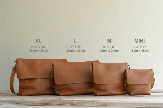 UN - Leather Crossbody Bag