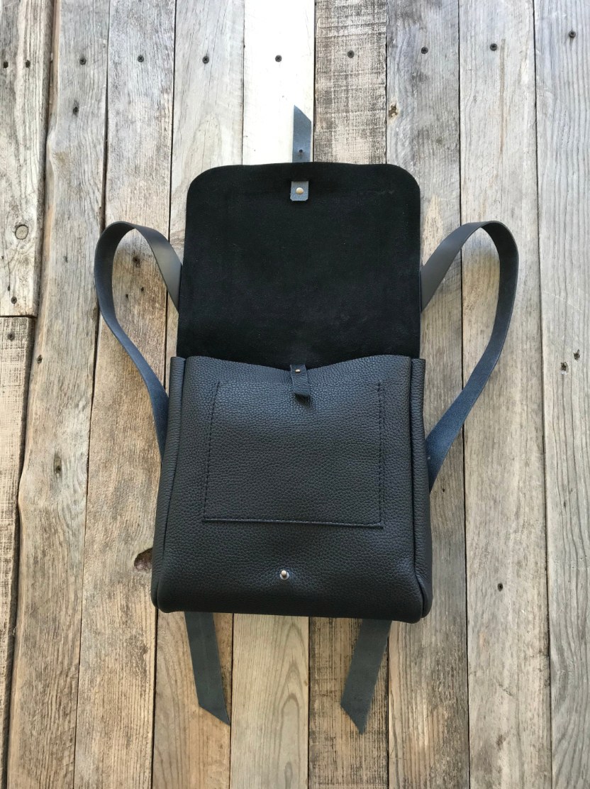 DUBHE - Leather Backpack