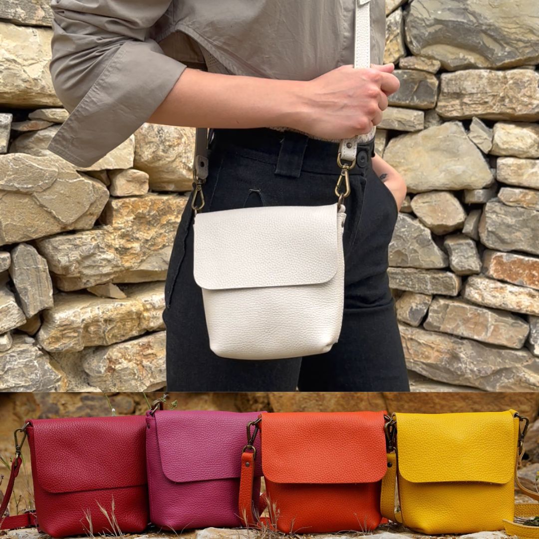 UN - Leather Crossbody Bag